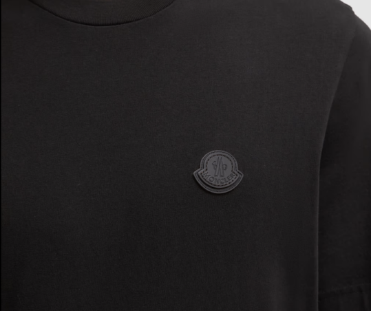 MonclerT-shirt in cotone con patch logato