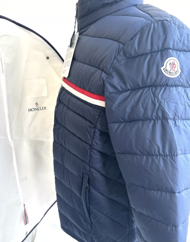 Moncler giacca piumino leggera